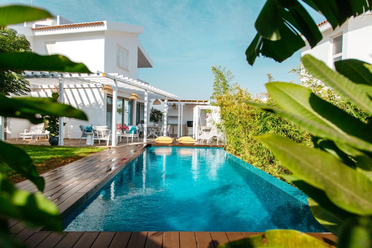 Island Home Seaside Villa Paralimni Esterno foto