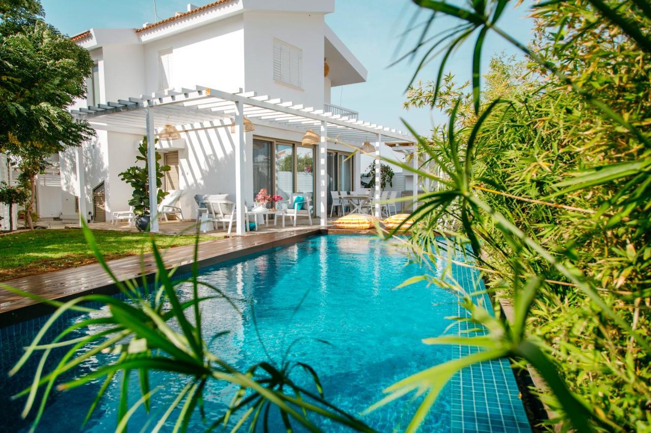 Island Home Seaside Villa Paralimni Esterno foto